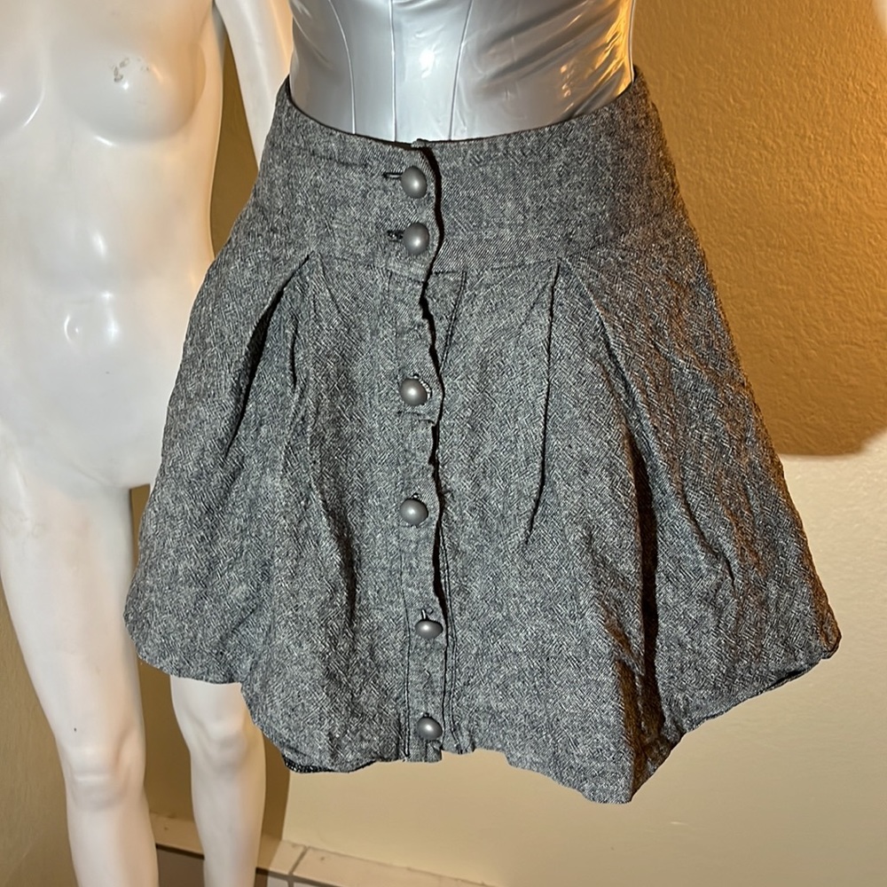 Pleated button-down skirt, XS